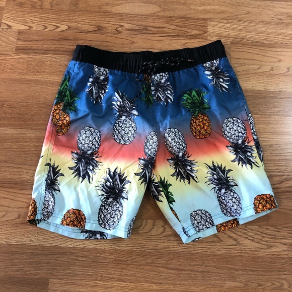 valor swim trunks